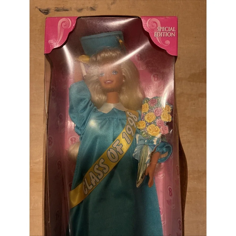 Mattel VTG Class of 1998 Graduation Barbie Doll Blue Gown New In Damaged Box